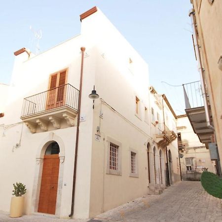 Hotel Novecento Scicli Dış mekan fotoğraf