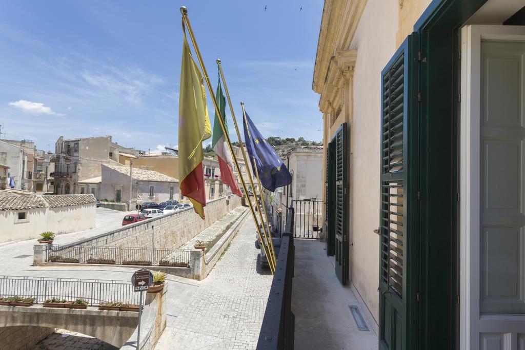 Hotel Novecento Scicli Dış mekan fotoğraf