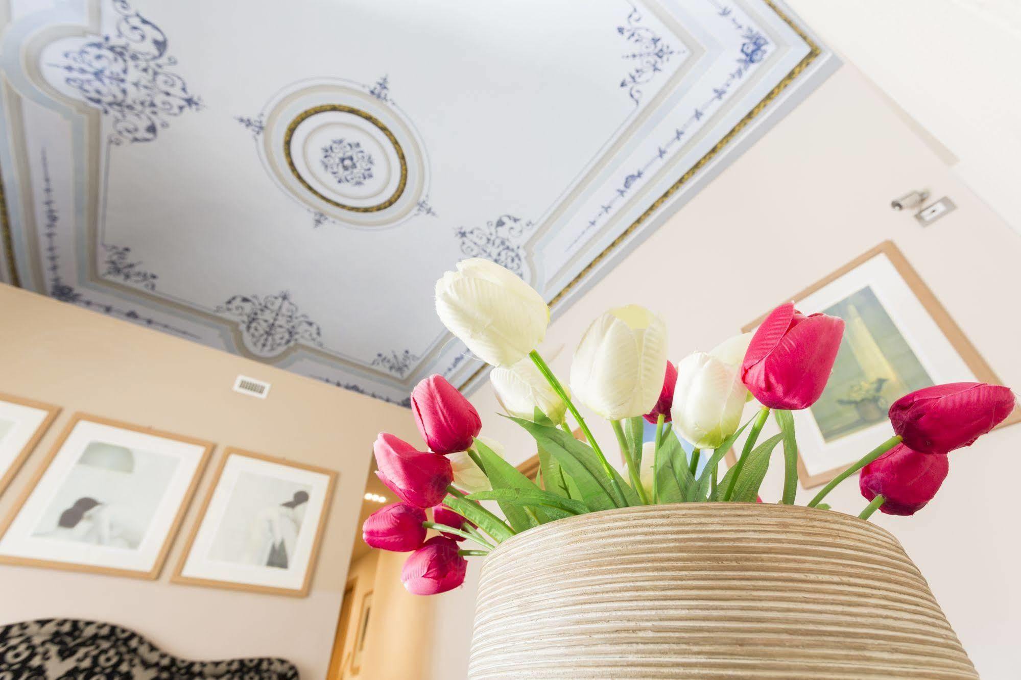 Hotel Novecento Scicli Dış mekan fotoğraf