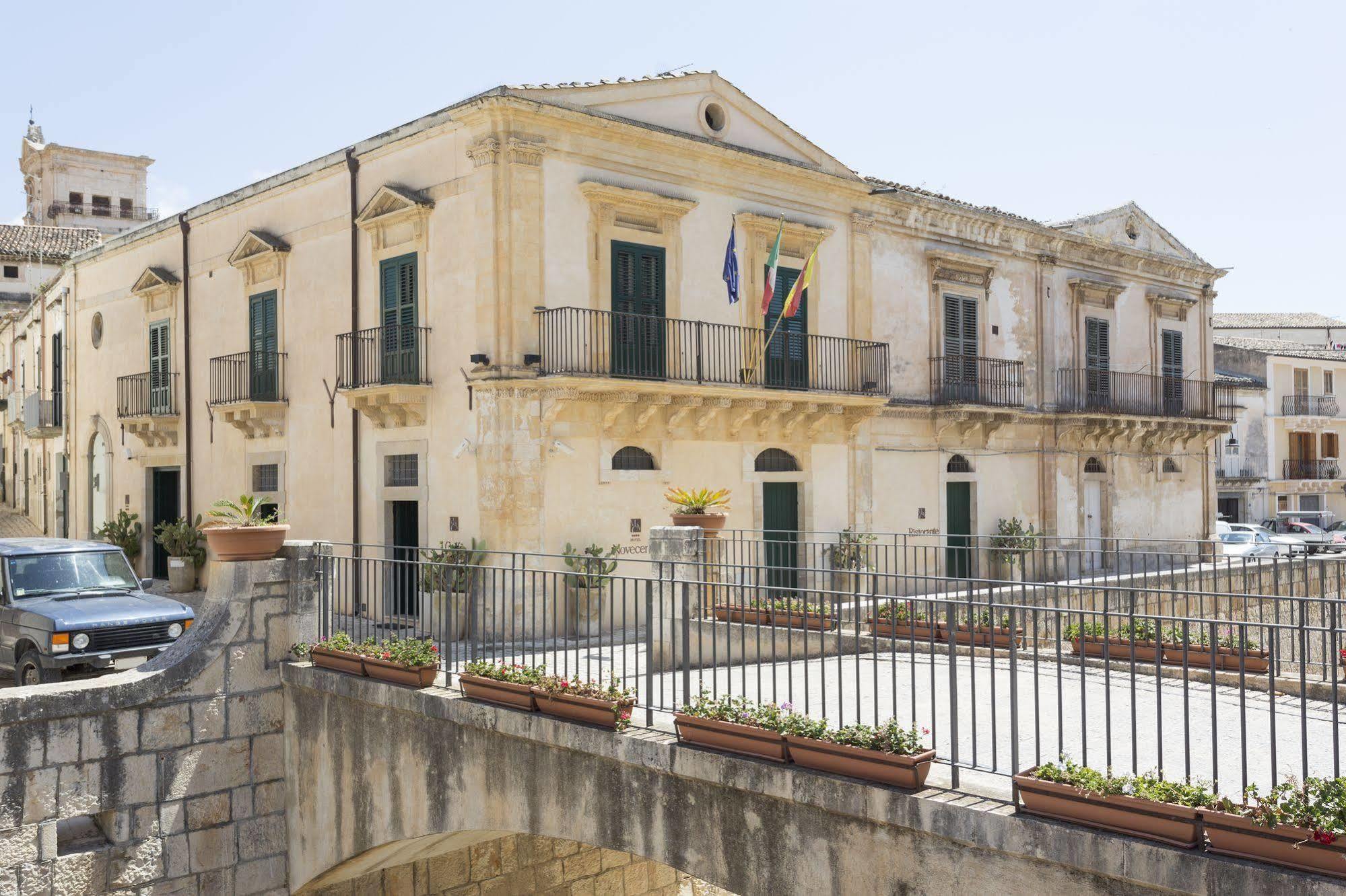Hotel Novecento Scicli Dış mekan fotoğraf